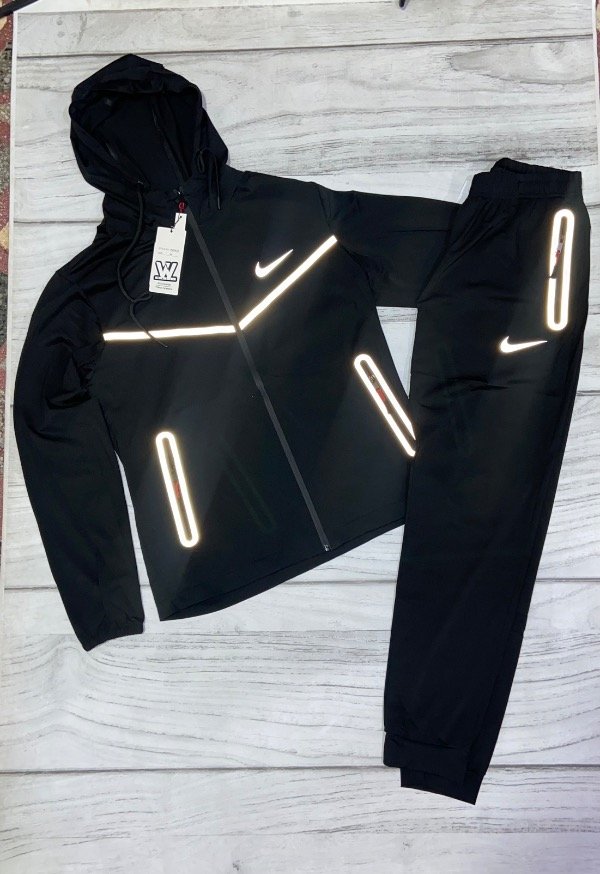 Producto - JOGGINGS SET REFLEX