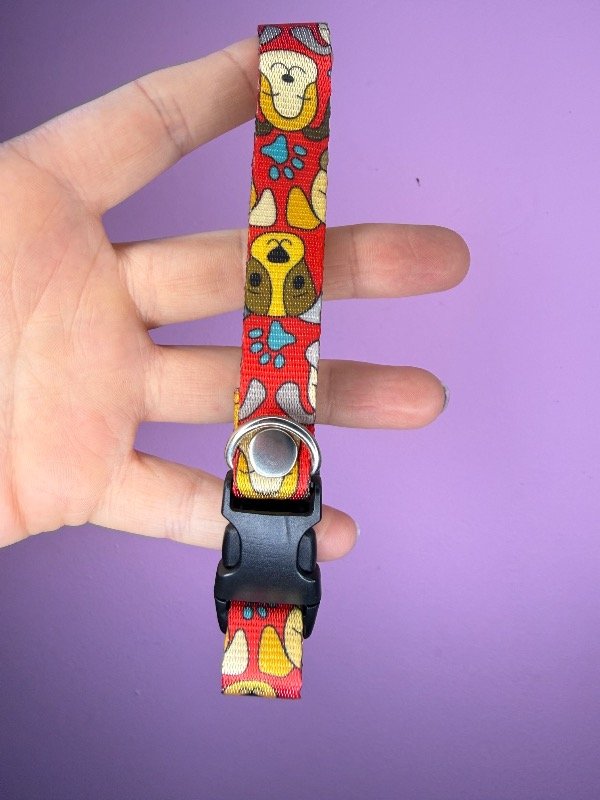 Producto - Collar regulable rojo perrito