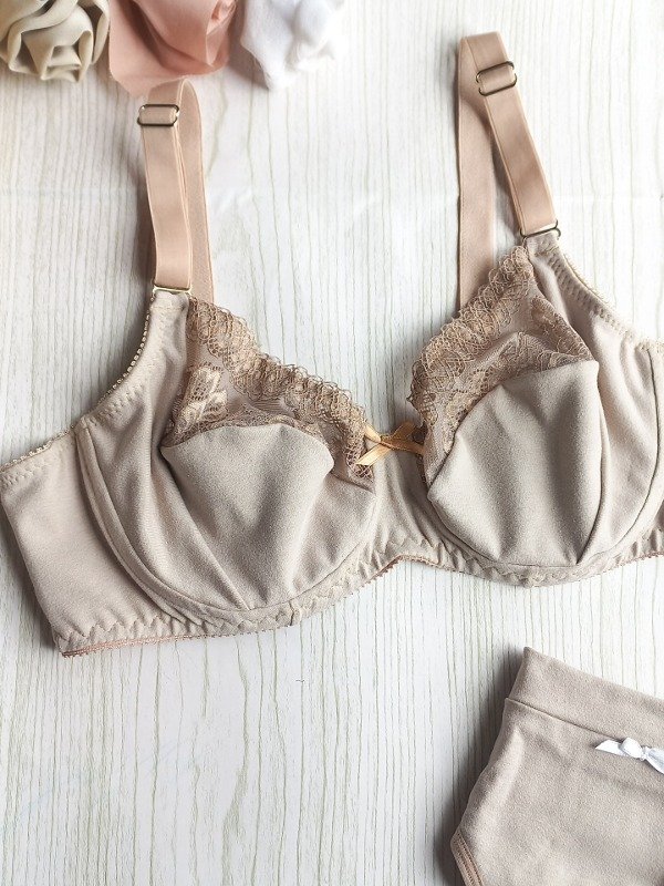 Producto - CORPIÑO REYNA avellana