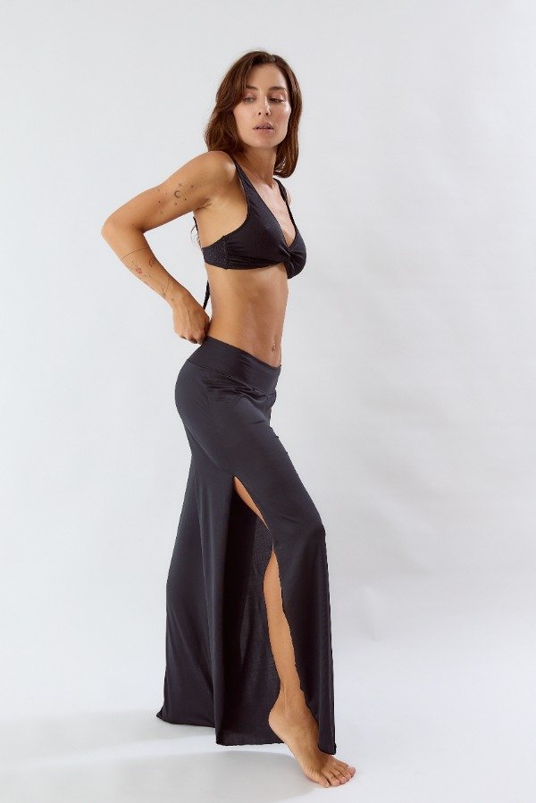 Producto - PANTALON CON TAJOS