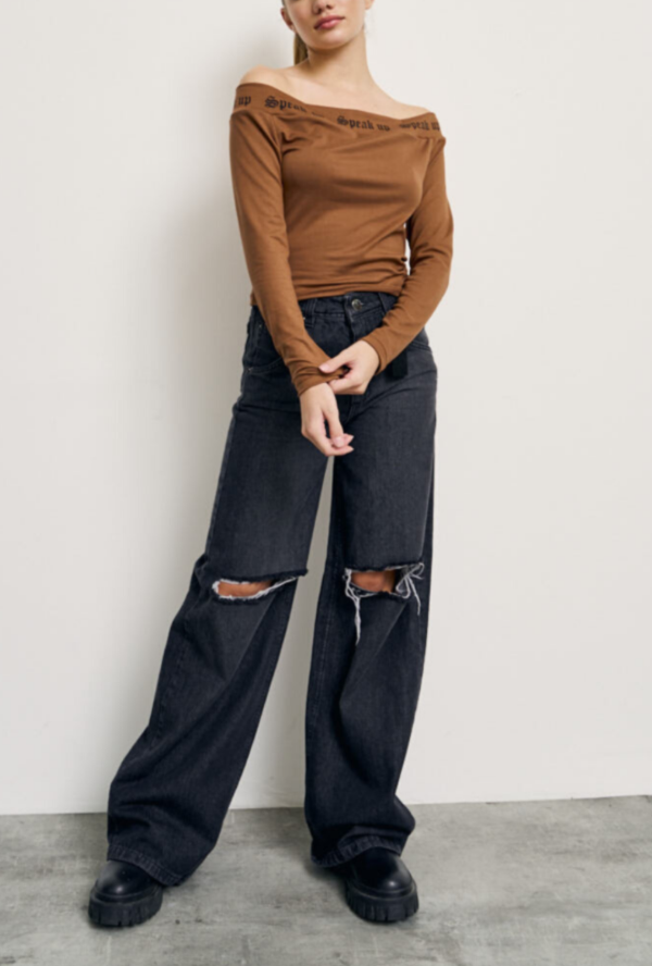 Jean wide leg con roturas Blacked - LITTÉRALE