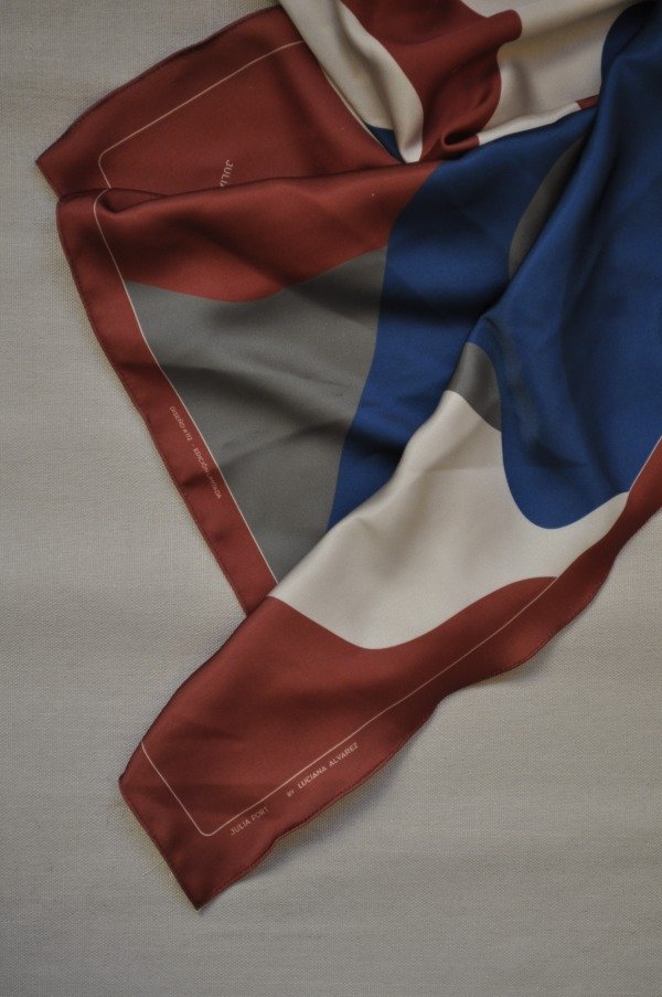 Producto - Pañuelo de Seda Paisajes San Juaninos x Luciana Alvarez. Diseño #112 - 1