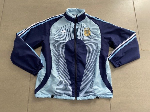 Producto - Campera Argentina retro 2006