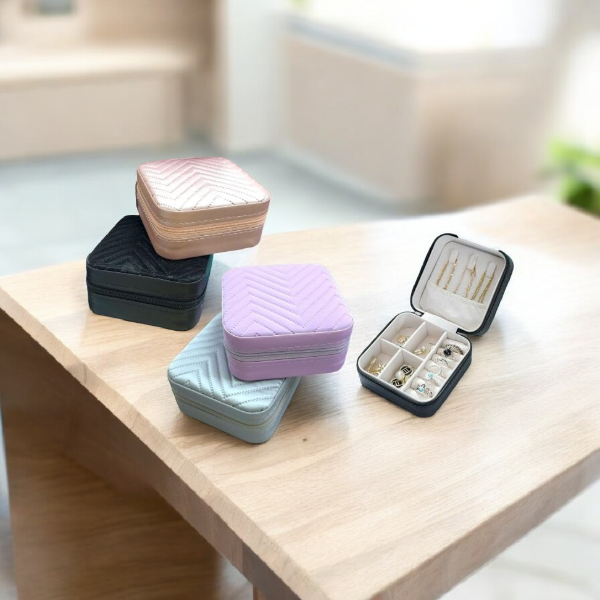 Producto - ALAJERO CON LINEAS CURVAS