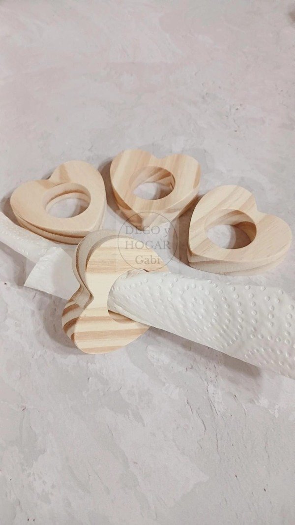 Producto - PINO SERVILLETEROS CUORE X4