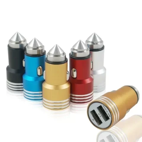 Producto - Cargador de auto 2.4a metalico USB