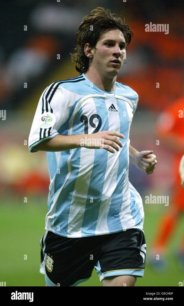 Producto - CAMISETA AFA IMPORTADA TITULAR RETRO 2006 #19 MESSI - 2