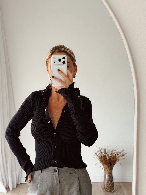 Producto - SWEATER CAMPERA TACHAS
