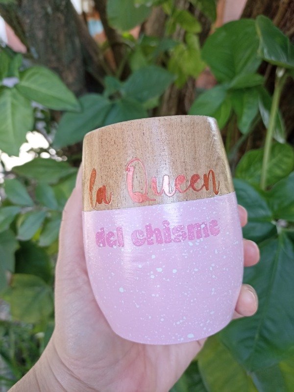 Producto - Mate " la Queen del chisme" (EN STOCK)