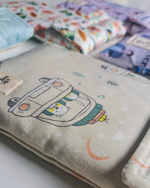 Producto - Funda para libros pocket Autitos FALLA