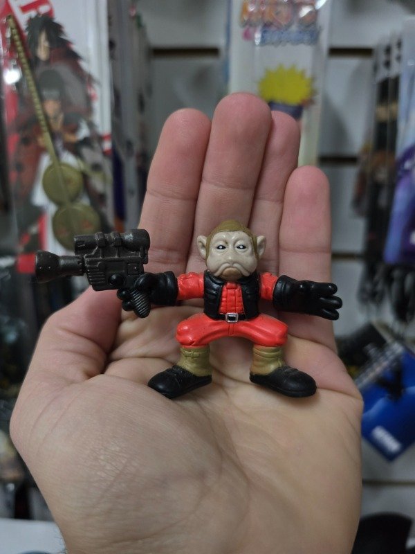 Producto - Figura Rebelde