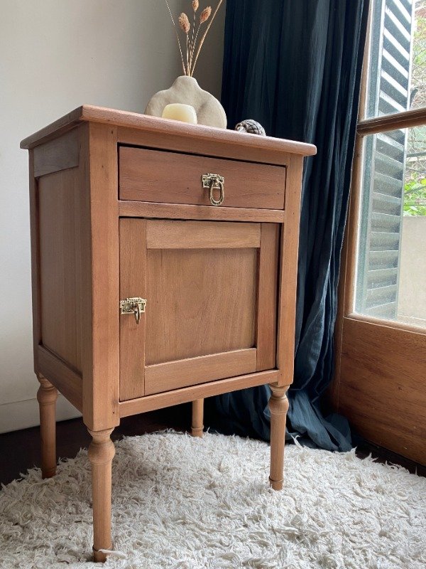 Producto - Mesita Luz ALFAR