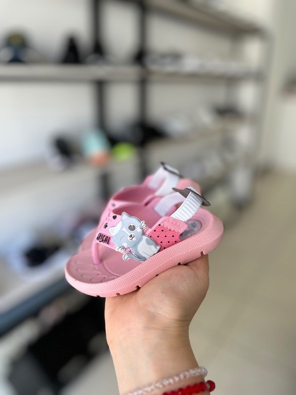 Producto - Sandalias Gatito Crical Kids