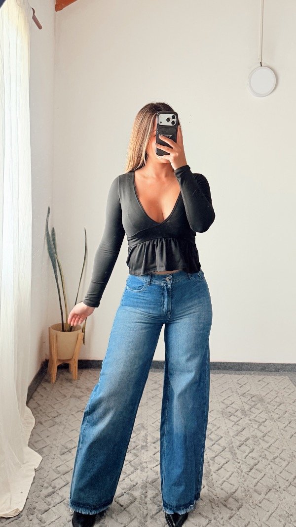 Producto - Jeans desflecado rigido - 1