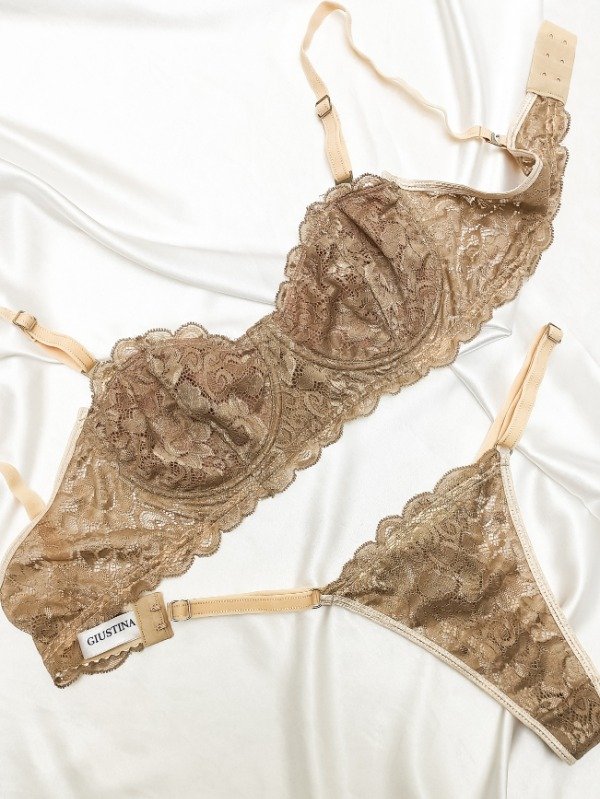 Producto - CONJUNTO INNA AVELLANA