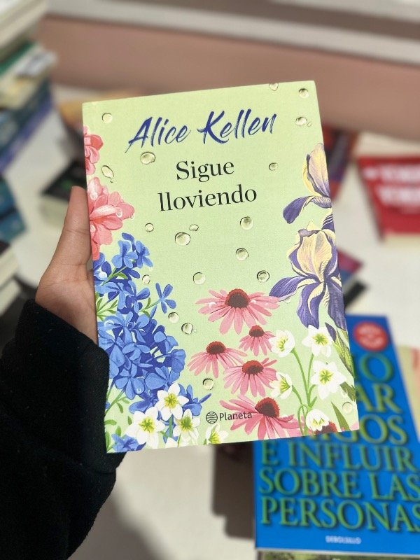 Producto - Sigue lloviendo (De bolsillo)