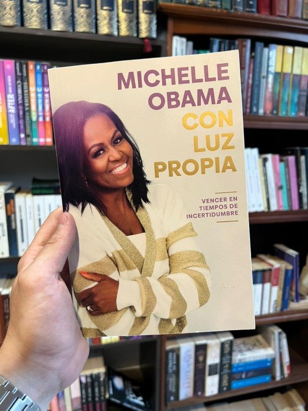 Producto - Con luz propia (Michelle Obama)