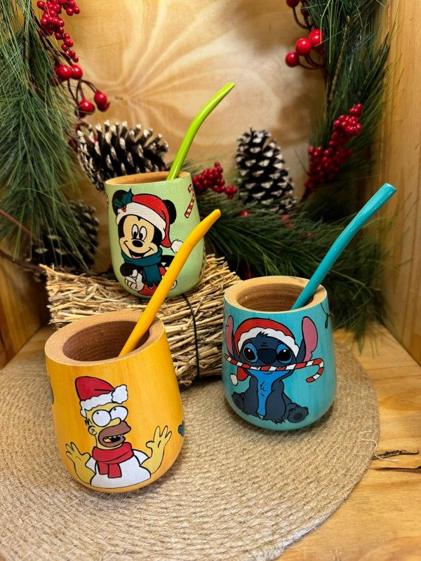 Producto - Mates navideños diseño Disney (Efectivo: 12.960)