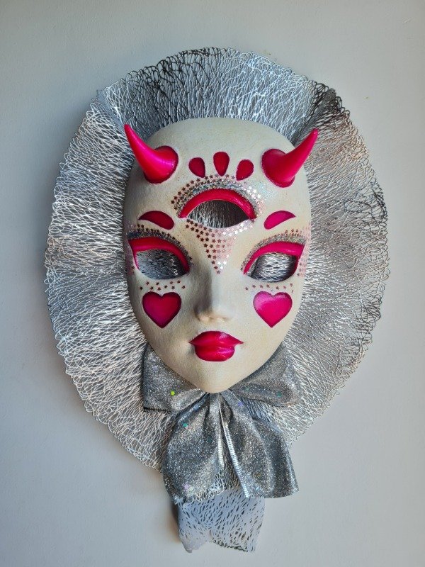Producto - Mascara by Mako Fufu