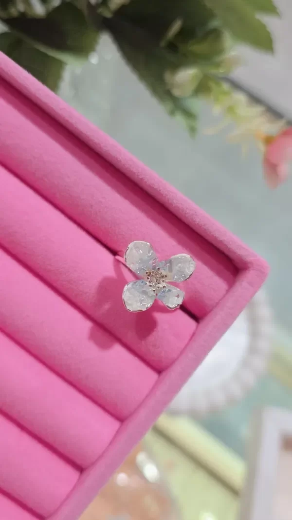 Producto - Anillo flor celeste AB