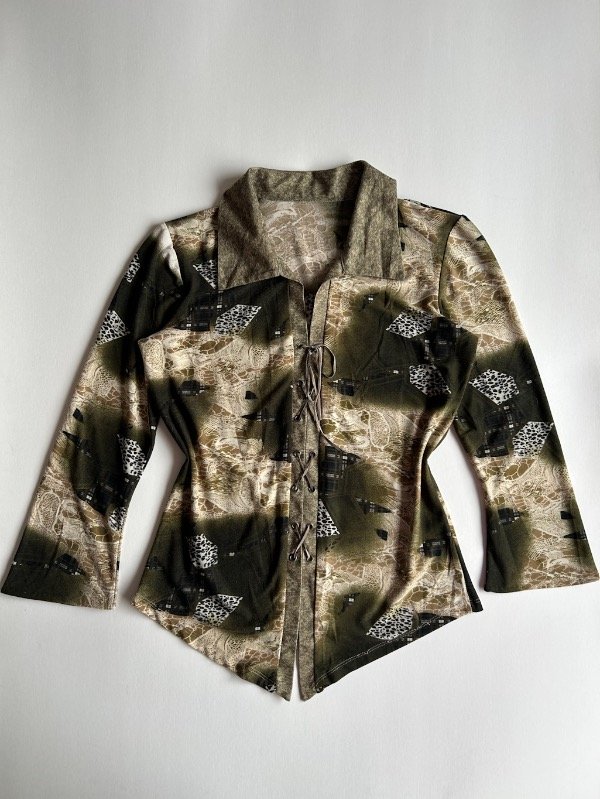 Producto - camisa ojales
