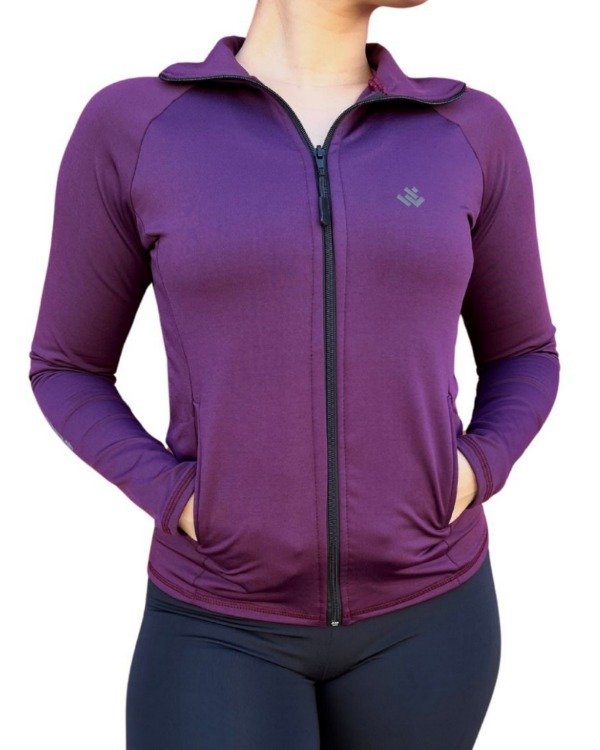 Producto - CAMPERA TERMICA EBEL LYCRA PREMIUM - Ciruela/Negro