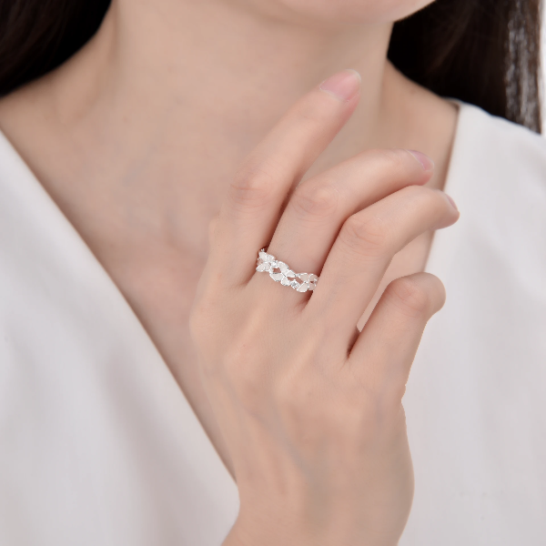 Producto - Anillo Ajustable Mariposas de Nacar y Piedras