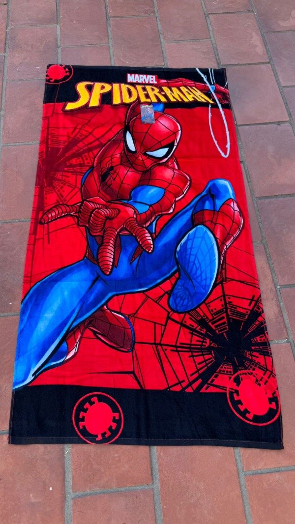 Producto - Toallon microfibra Spiderman