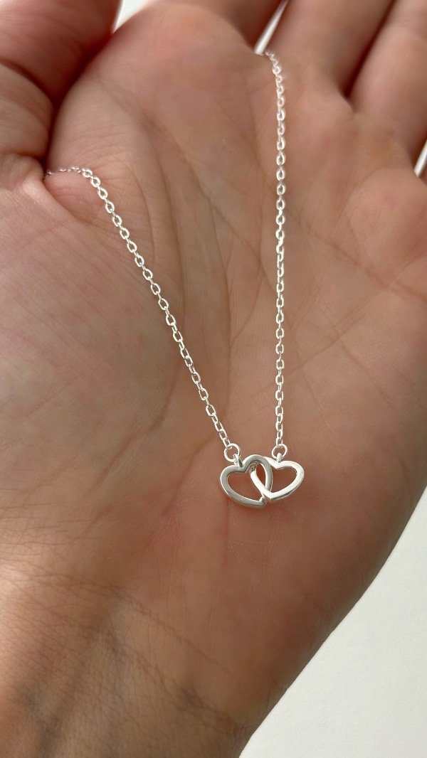 Producto - Conjunto con corazones entrelaz 40 a 45cm P925