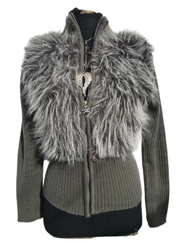 Producto - Fur sweater zip up