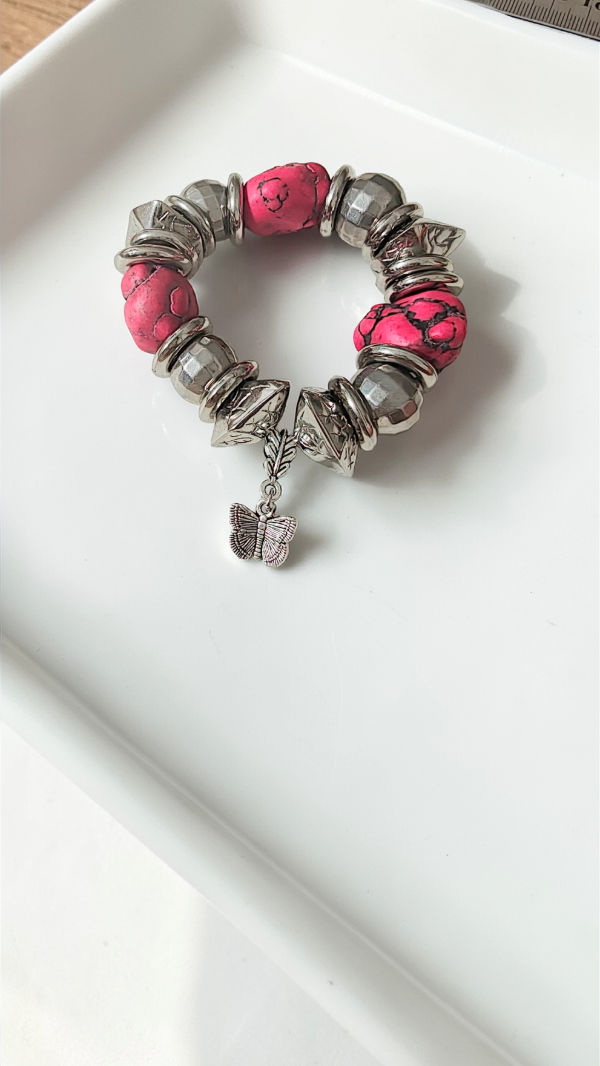 Producto - Pulsera Howlita fucsia
