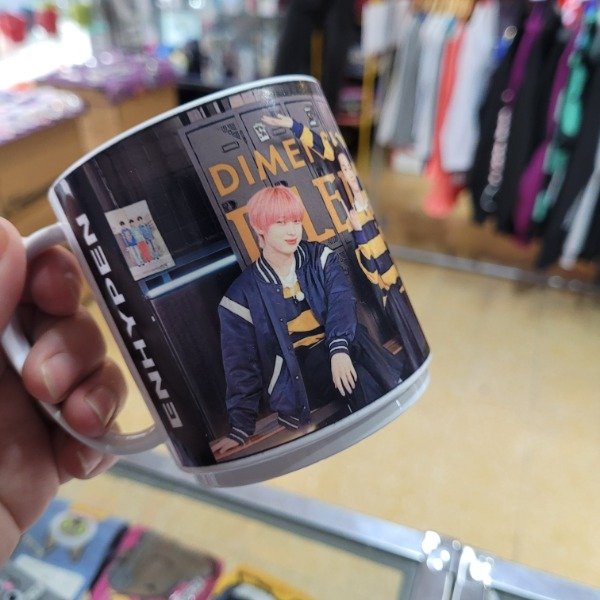 Producto - TAZA DE POLIMERO ENHYPEN