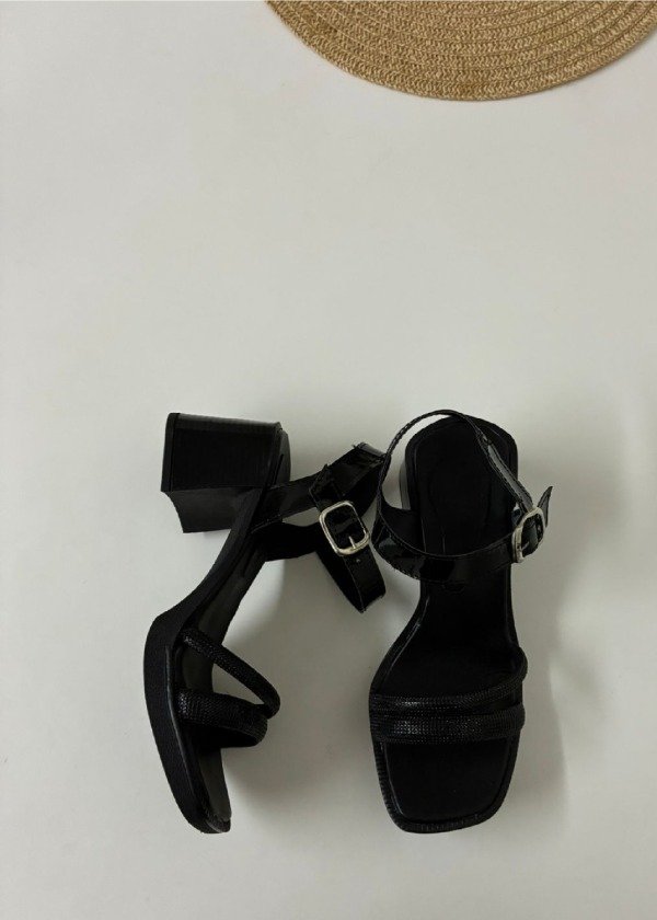 Producto - FALLA BRILLO T.38