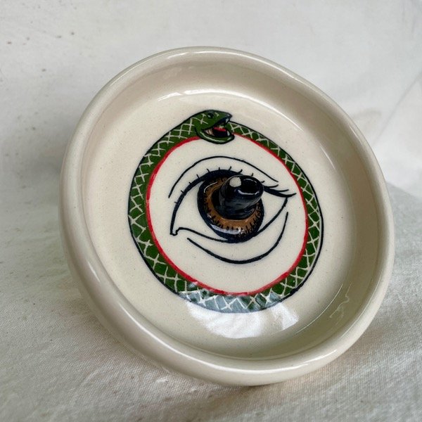 Producto - Portasahumerios Ouroboros ojo x Ale Celiz