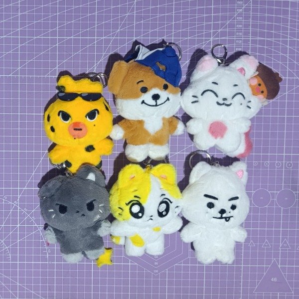 Producto - Llavero peluche de Enchin (Enhypen)