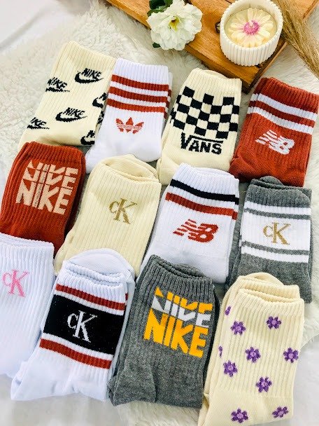 Producto - Docena tenis surtida