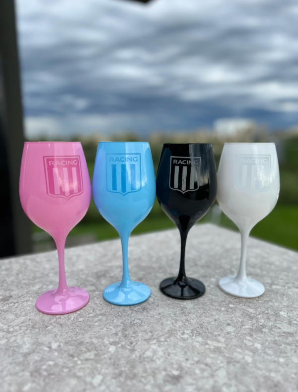 Producto - Copa vino color