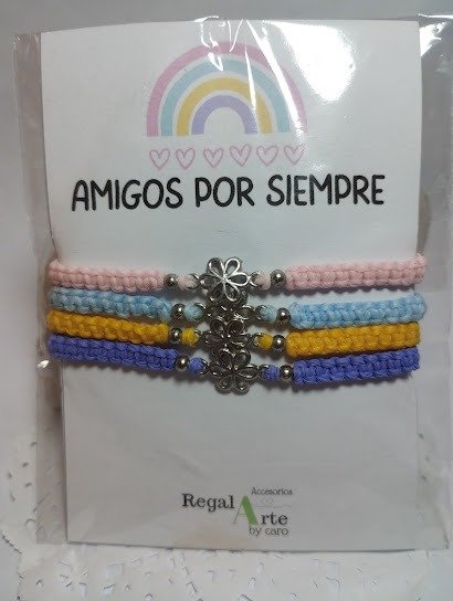 Producto - Cuarteto de Pulseras Trenzadas con Flores