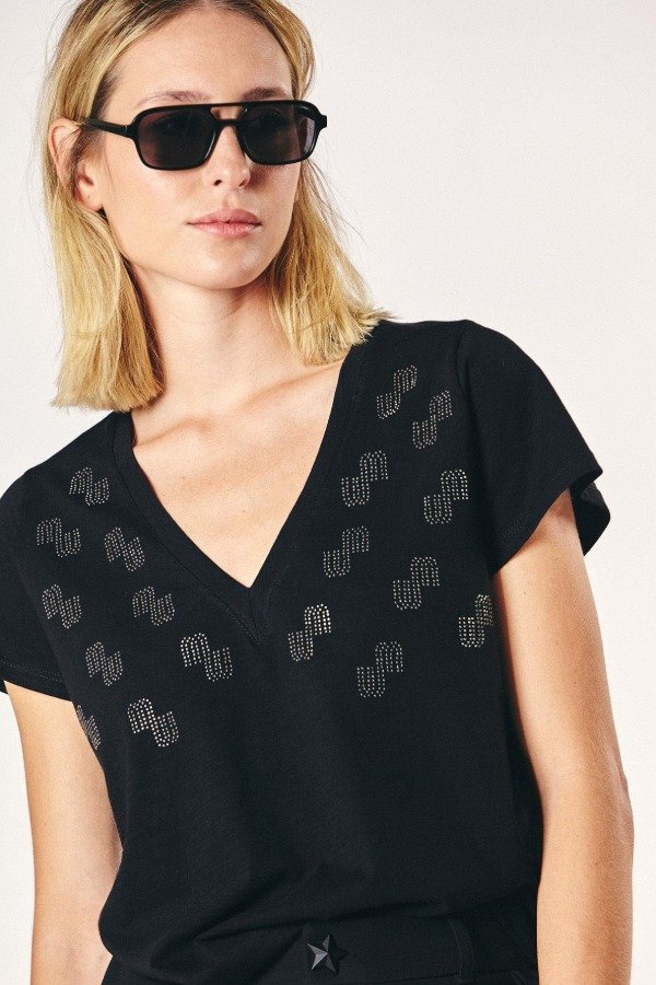 Producto - Remera Monogram (Melocoton)