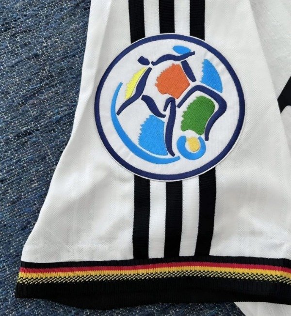 Producto - CAMISETA ALEMANIA IMPORTADA TITULAR RETRO 1996 #10 MATTHAUS - 6