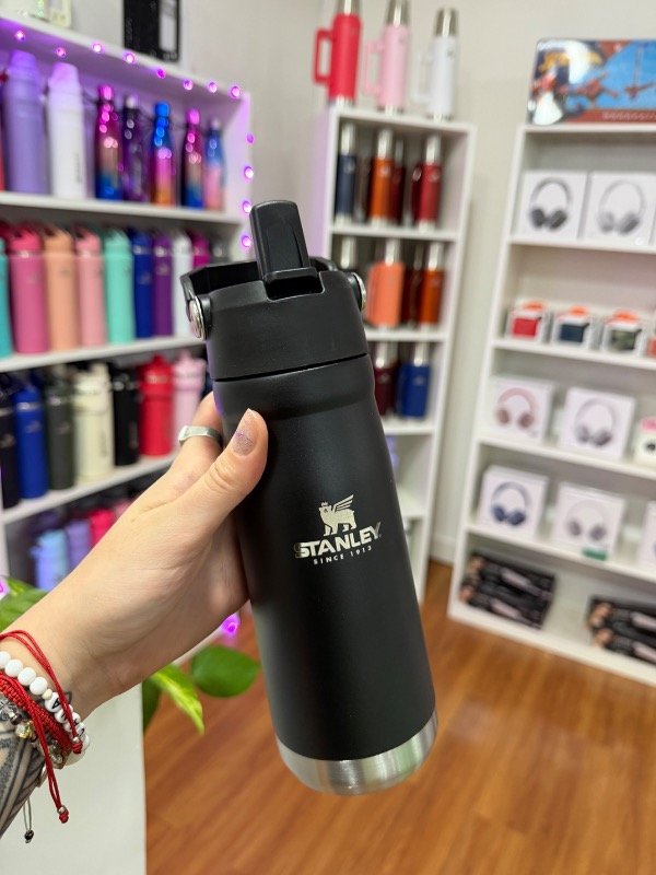 Producto - Botella térmica 650 ml con pico y manija