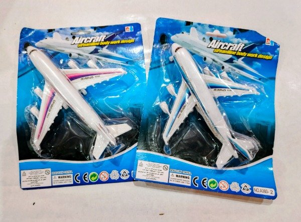 Producto - Avion comercial Aircraft a friccion