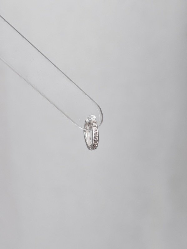 Producto - Argollita hughi micropave 11mm (unidad)