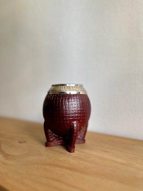 Producto - Mate torpedo cuero croco borravino - 0