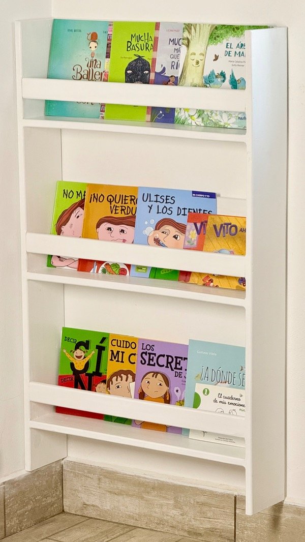 Producto - Biblioteca Montessori de pared