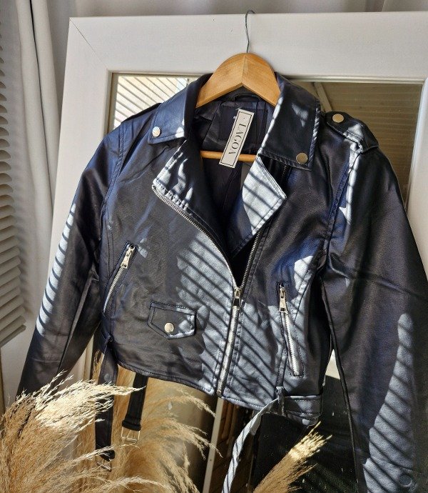 Producto - Campera negra cam03