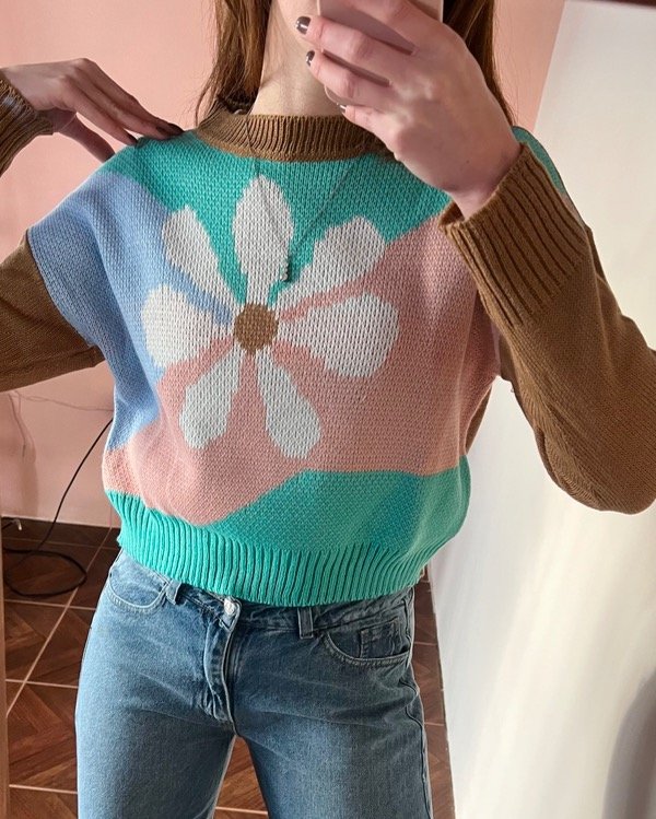 Producto - Sweater Flower - sin cambio