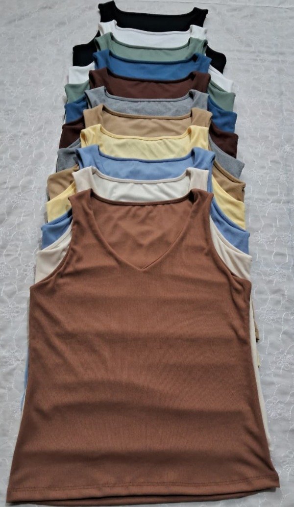 Producto - Cuello cuadrado y cuello V - 2