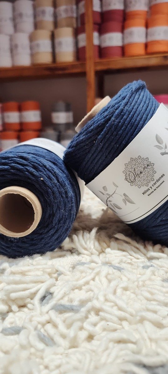 Producto - HILO DE ALGODON 40 HEBRAS COLOR MARINO