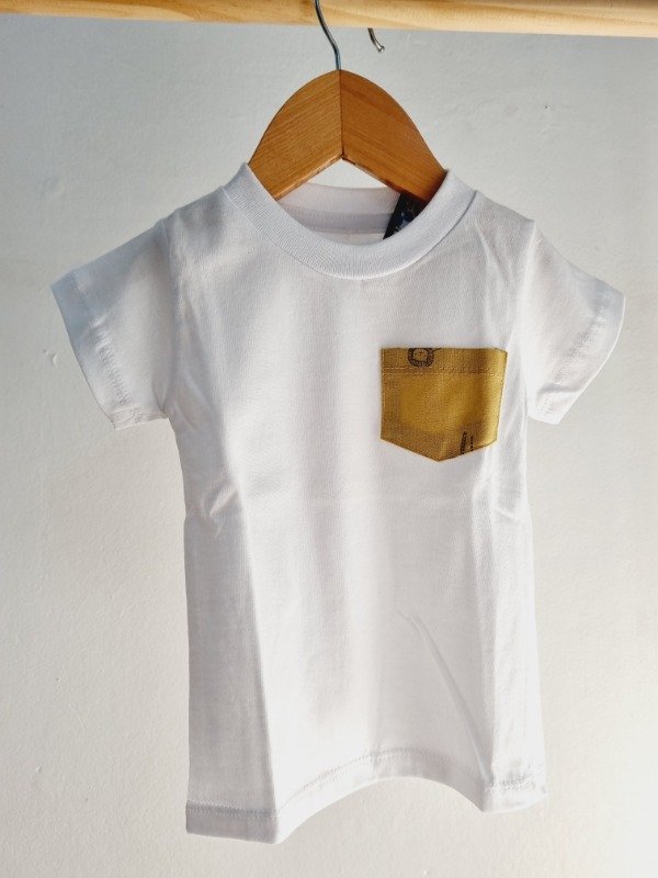 Producto - remera Bolsillo